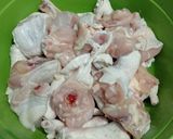 Foto langkah ke 1 dari resep Garang Asem Ayam (Pakai Santan dan Daun Pisang).
