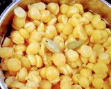 பச்சரிசி பூரண கொழுக்கட்டை(RawRice Sweet Modak recipe in tamil) ரெசிபி ஸ்டேப் 3 புகைப்படம்