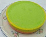 Foto langkah ke 4 dari resep Steamed Rainbow Cake Ny Liem.