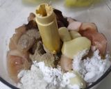 Foto langkah ke 1 dari resep Rolade Ayam Jamur.
