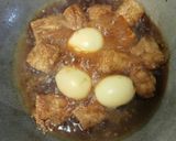 Foto langkah ke 3 dari resep Kembang tahu basah,telor masak kecap.