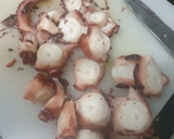 Foto del paso 3 de la receta: Pulpo a la gallega (con cachelos)