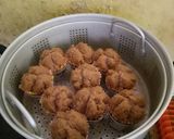 Foto langkah ke 6 dari resep Bolu kukus empuk tanpa telor.