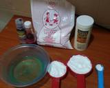 Strawberry Meringue cookies recipe step 1 photo
