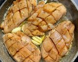 صورة لخطوة 6 من وصفة صدور الدجاج بصوص رهيييب 🍲