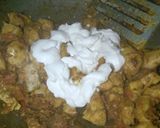 A picture of step 4 of Highway  style Chicken handi.