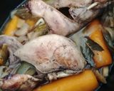 Une image de l'étape 6 de Perdreau au jus et légumes braisés.