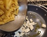 Foto del paso 5 de la receta: Ensalada de pasta con queso feta, tomates cherry y espárragos blancos 😋😋😜
