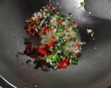 Foto langkah ke 3 dari resep Daging Goreng Cabai Garam.