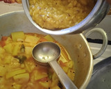 சுரைக்காய் பாரம்பரிய சாம்பார்(surakkai sambar recipe in tamil) ரெசிபி ஸ்டேப் 6 புகைப்படம்