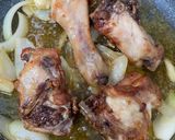 Foto langkah ke 5 dari resep Ayam Goreng Mentega.