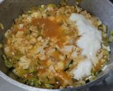 Foto del paso 3 de la receta: Coliflor y calabacín en salsa de tomate🧆🥙🍅