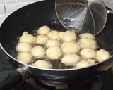 A picture of step 5 of Super soft dahi bhalla (iftar special).