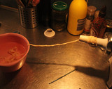 Foto del paso 14 de la receta: Salchicha parrillera, zochoris y chorisos secos, y choris a la pomarola