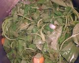 Foto langkah ke 2 dari resep Sayur Bayam Kemangi Sayur Bening ala Dapur Rumah.