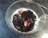 Foto del paso 1 de la receta: Pastel de té de rosas y limón