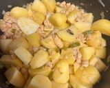 Foto del paso 5 de la receta: Estofado de patatas, boletus y soja
