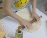 Foto del paso 3 de la receta: Pan relleno de salame y queso