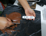 Foto del paso 10 de la receta: Bombones con relleno de café