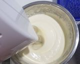Foto langkah ke 4 dari resep Bolu Jadul Marmer.