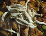 Foto del paso 4 de la receta: Arroz con conejo, costillas y setas