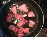 Foto del paso 2 de la receta: Arròs negre amb sèpia, conill i escarxofes