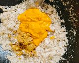 मँगो नारळाची वडी (Mango Naralachi Vadi Recipe In Marathi) रेसिपी स्टेप 3 फोटो 