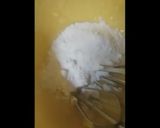 A picture of step 3 of Almond honey cake.