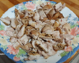 Foto del paso 4 de la receta: Calabacín relleno de pollo en airfryer, microondas y sartén