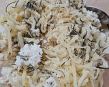 Foto del paso 1 de la receta: Rollitos de queso 🧀 "pseudo canelones" sin masa 🗓