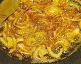 A picture of step 3 of Mustard chicken (chicken besara).