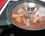 Foto del paso 3 de la receta: Salmón con tomate y verduras