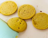 Une image de l'étape 4 de 💚 Blinis de sarrasin parfumés au curcuma et au tahini (plat végétarien).