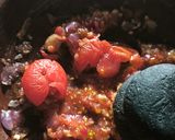 Foto langkah ke 1 dari resep Tumis Sayur Pakis Terasi.