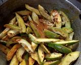 A picture of step 3 of Khatti methi chutney.