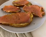 Foto del paso 3 de la receta: Patatas con salmón ahumado