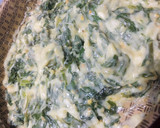 Foto del paso 3 de la receta: 🥞ROGELITOS🥞RELLENOS CON 🥬ACELGA🥬 Y SALSA BLANCA CREMOSA SABOR 🧀QUESO🧀