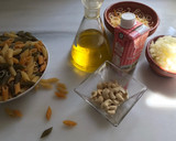Foto del paso 1 de la receta: Pasta con salsa de anacardos y cebolla tierna, y almejas al ajillo. Vegetariana 🌱 o no