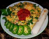 A picture of step 4 of Mike's Huevos a la Mexicana.