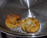 A picture of step 5 of Sago Vada.