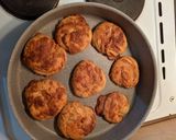 A picture of step 8 of Tahini Pies.