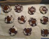 Cara Membuat Almond Caramel Thumbprint Cookies 5