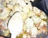 Foto langkah ke 5 dari resep Kembang Kol Tumis Ayam.