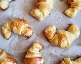 Foto langkah ke 18 dari resep Croissant 🥐 dengan step by step.
