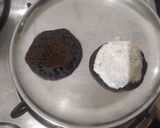A picture of step 3 of ઓરીયો પેનકેક (Oreo Pancake Recipe In Gujarati).