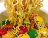 A picture of step 5 of Coconut cream noodles.