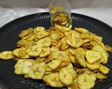 केळ्याचे चिप्स (kedyachi chips recipe in marathi) रेसिपी स्टेप 6 फोटो 