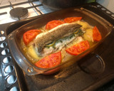 Foto del paso 9 de la receta: Filetes de lubina al horno con cebolla patata tomate natural y aderezo Vidalim