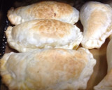 Foto del paso 10 de la receta: Empanadas de Cebolla y Queso con Palillos