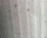 A picture of step 1 of Banana raspberry smoothie.